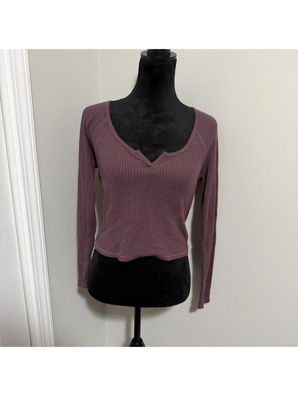 Aeropostale Women's Purple and Pink Shirt